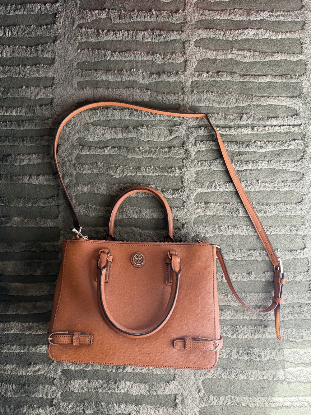 Tory Burch Robinson Small Double Zip Tote in classic cognac/tan saffiano leather